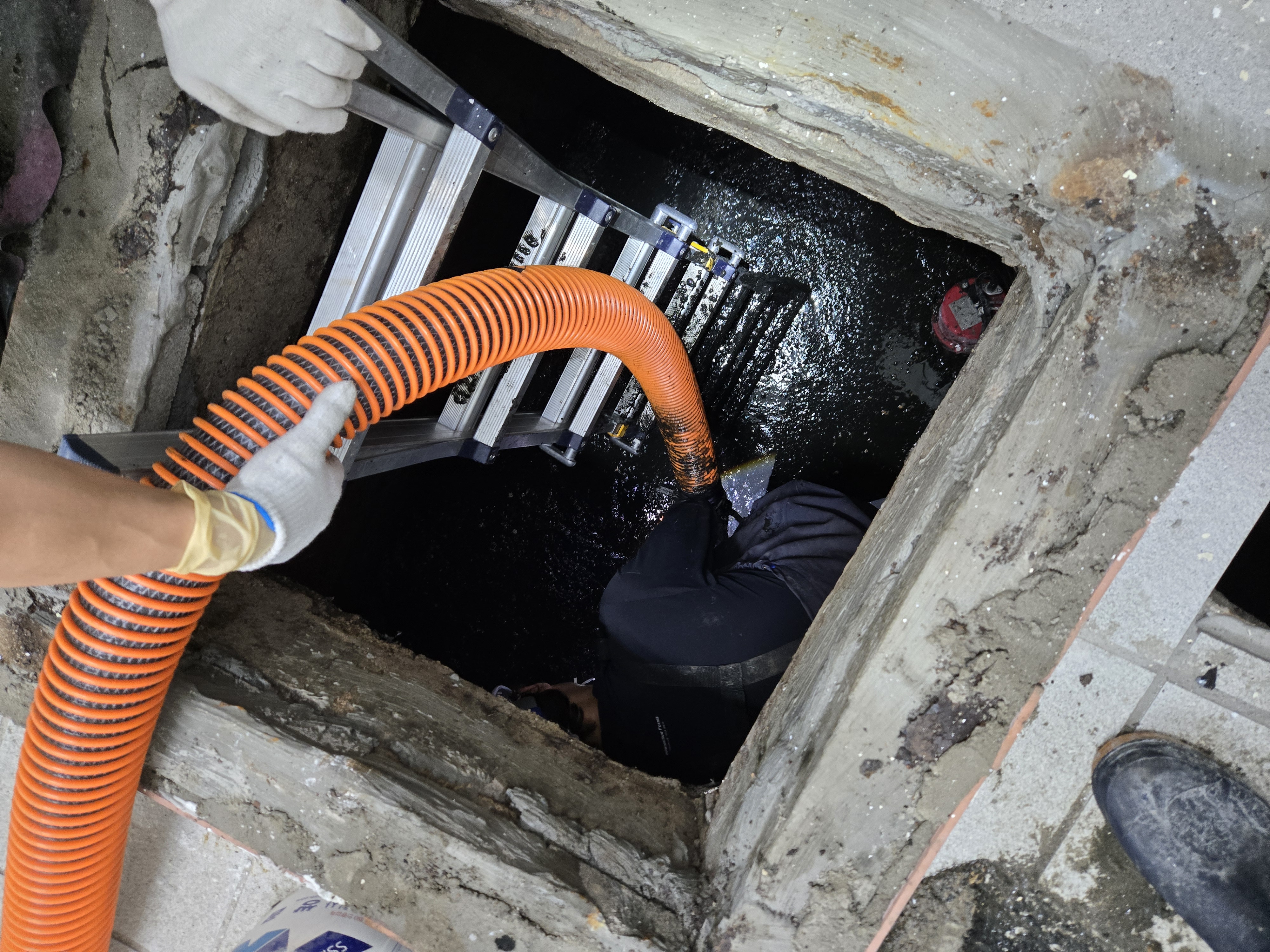 집수정 청소 완료